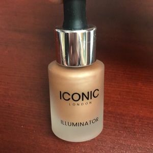 Iconic London illuminator